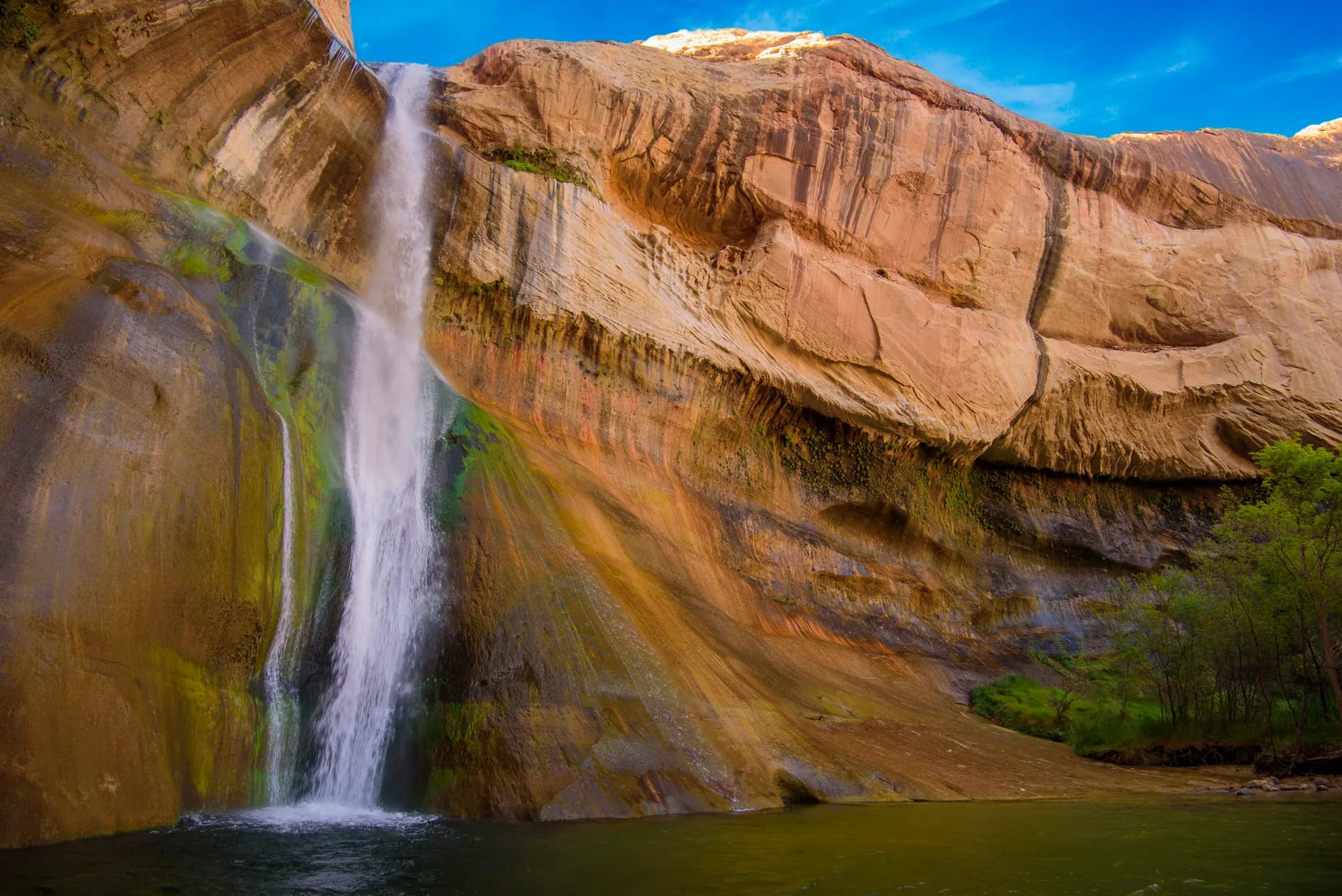 Lower Calf Creek Falls